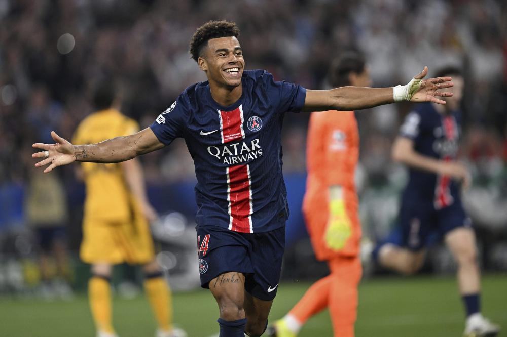 11天9场比赛：国青队若要卫冕，应充分利用替补！李晨瑄不能太累