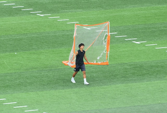 摩根转发评论萨拉赫赛后炮轰言论：也许是时候该来个采访了