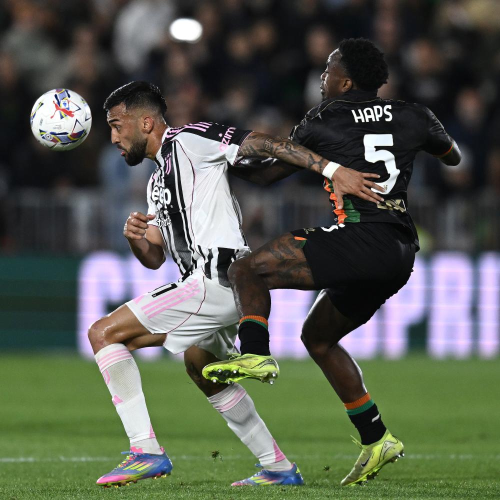 ShowMaker：DK像我的家一样，明年我们必须参加世界赛